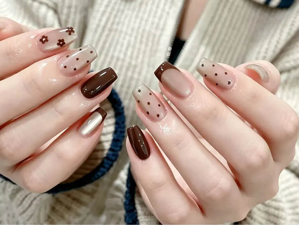 ネイル ハンドネイル H3 Nail Tsuki🦋💙のネイルデザイン