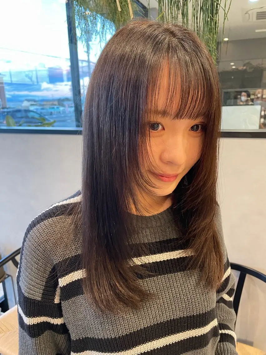 セミロング レイヤーカット カット トリートメント ヘッドスパ 柄澤 菜南子のヘアスタイル