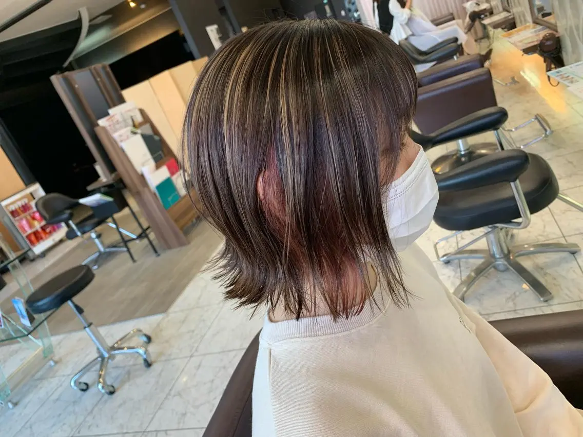 ショート カラー 安部 志弥のヘアスタイル