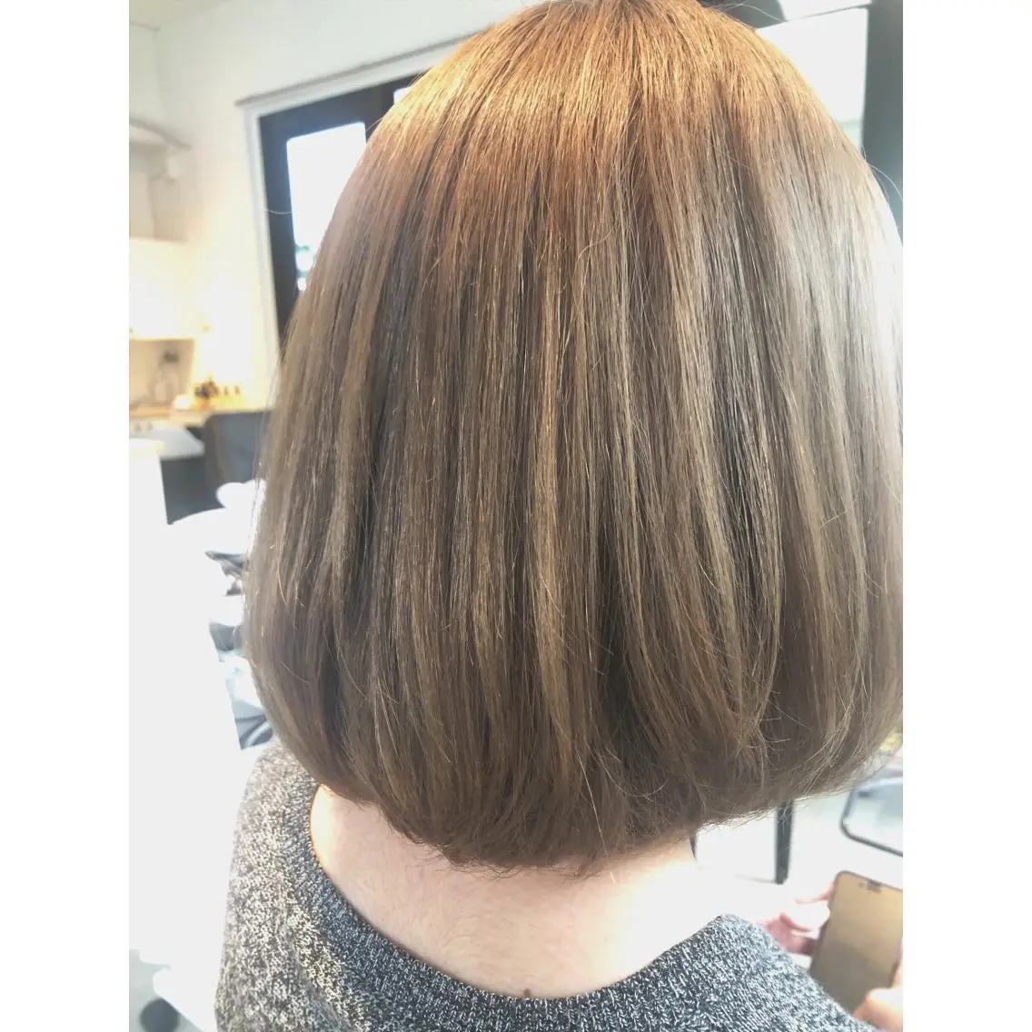 ミディアム カラー ヘアカラー トリートメント 林 梓のヘアスタイル