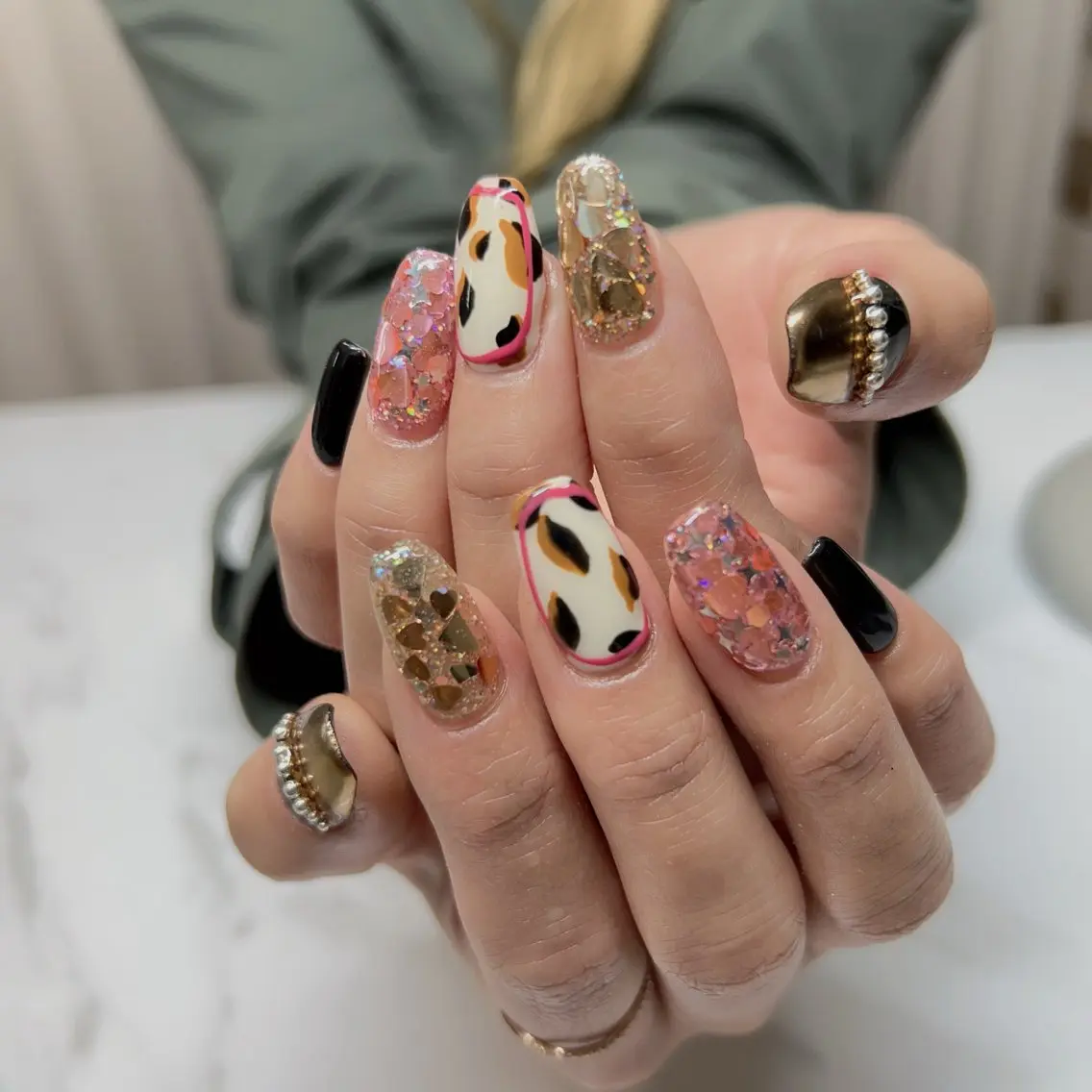 ネイル 成人式 フレンチネイル ジェルネイル グラデーション マグネットネイル Rika Nail ellaのネイルデザイン