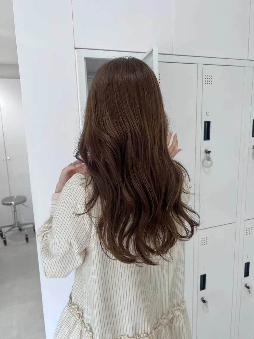 ロング カラー ヘアカラー トリートメント ヘッドスパ ヘアセット 🖤:抜け感×大人 スタイル/Aoiのヘアスタイル