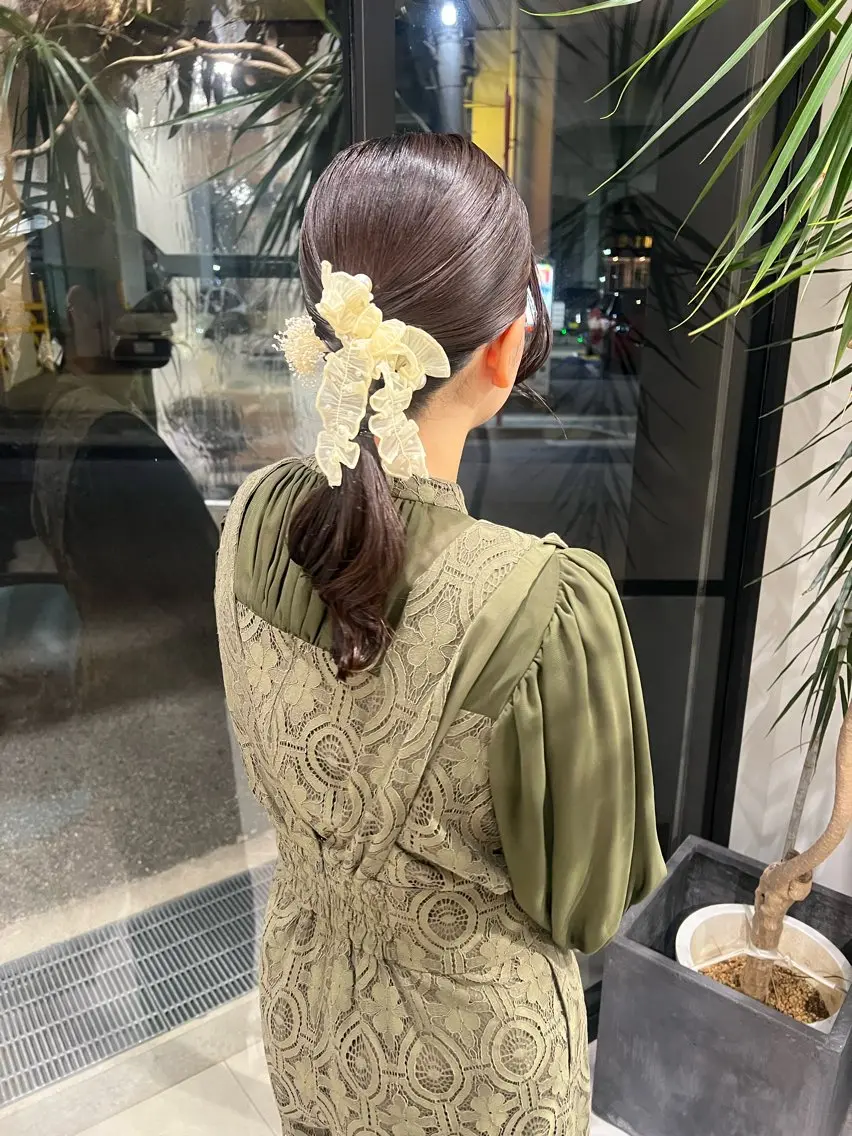 ミディアム ヘアアレンジ ヘアセット 黒阪 なみのヘアスタイル