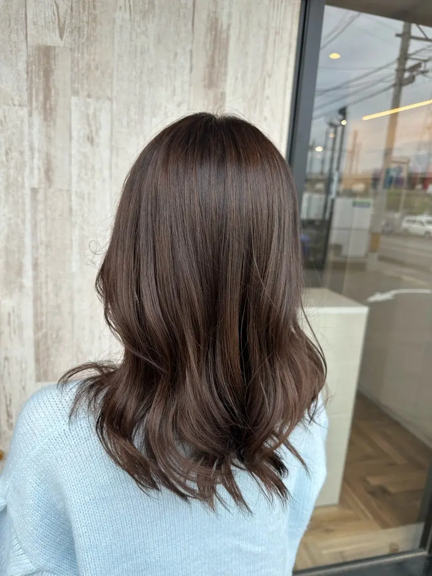 セミロング カラー ブリーチ ヘアカラー arl 豊田店のヘアスタイル