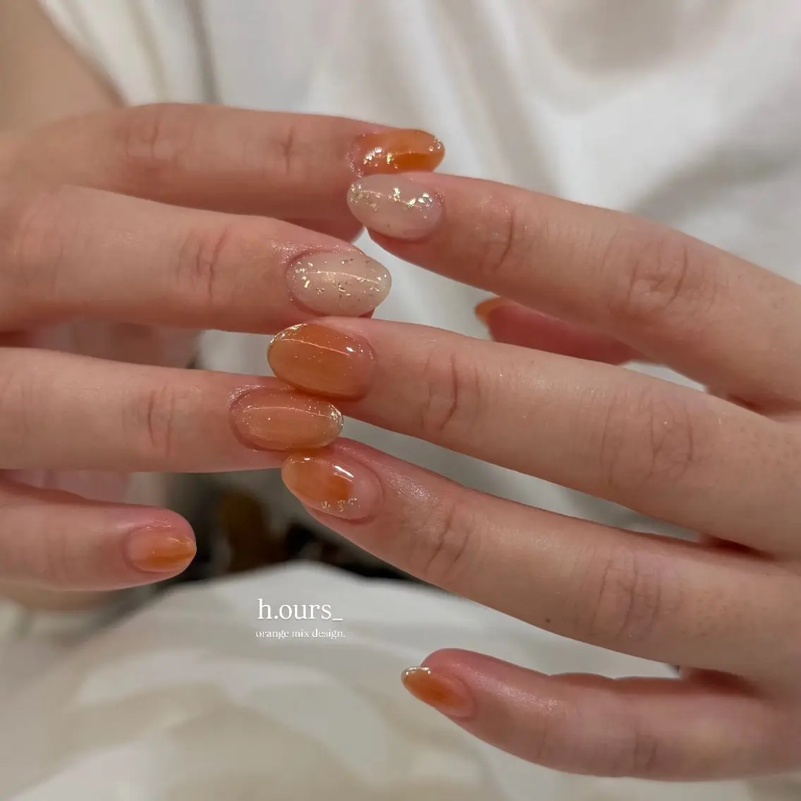 ネイル アートネイル ニュアンスネイル シンプルネイル ハンドネイル h.ours _のネイルデザイン