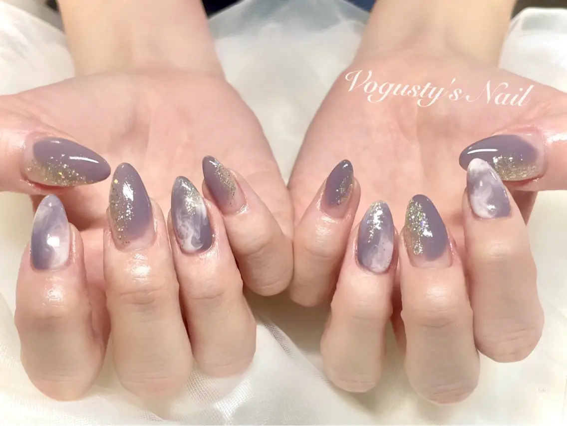 ネイル ジェルネイル ニュアンスネイル Vogusty's Nail 鶴見店のネイルデザイン