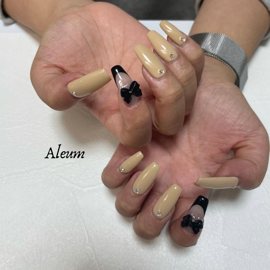 ネイル リボン ハンドネイル Nail Salon Aleumのネイルデザイン