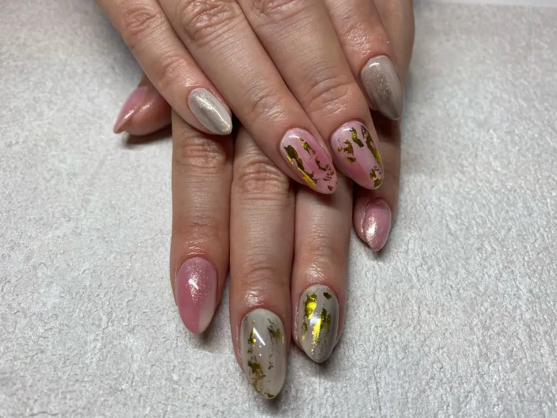 ネイル ハンドネイル NORA nail UMEDA MAIのネイルデザイン