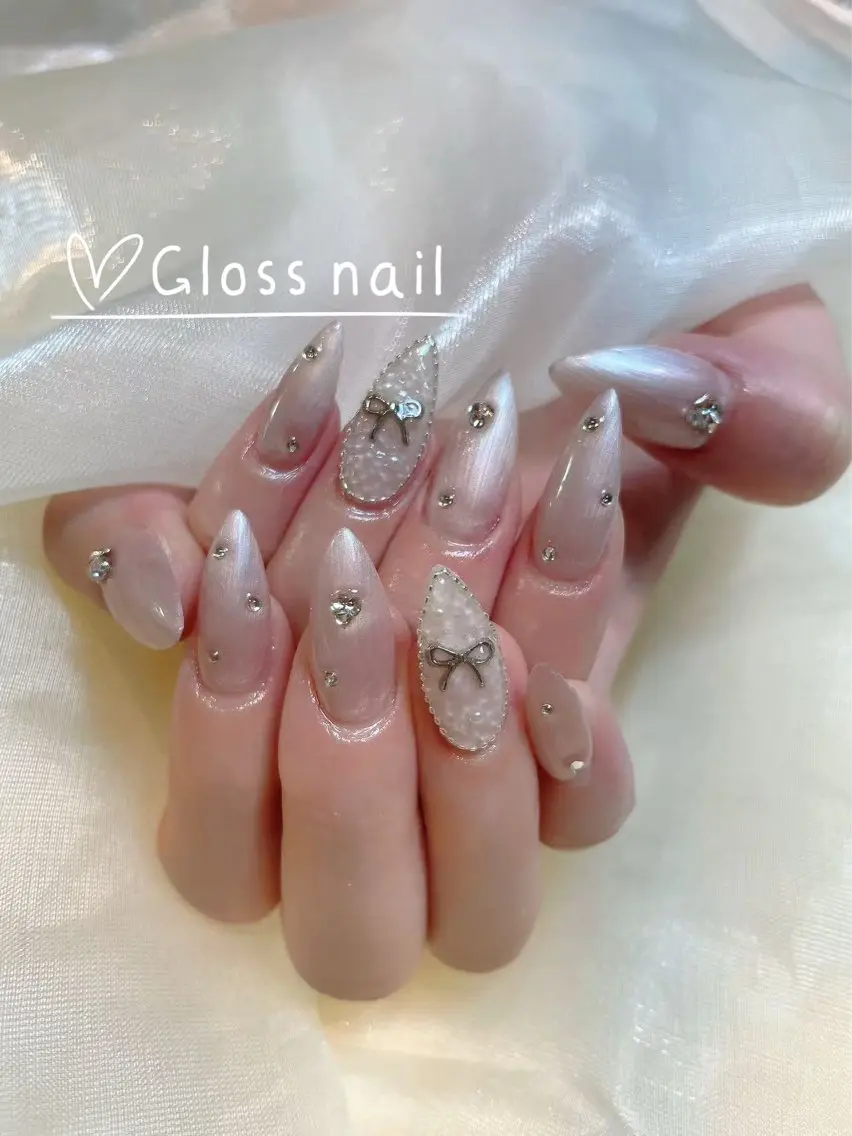 ネイル miho🍎 Gloss nailのネイルデザイン