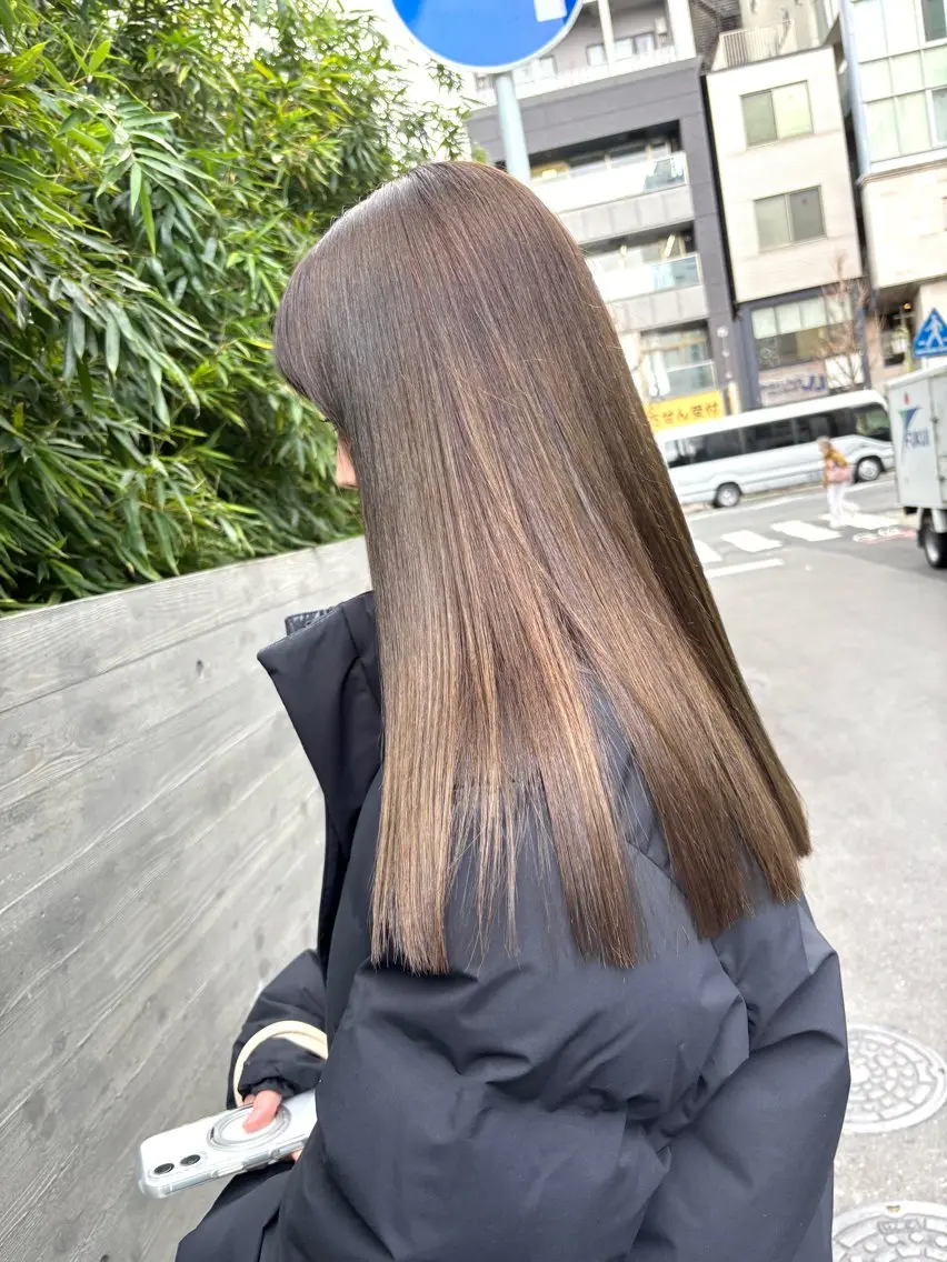 ロング カラー アッシュ アッシュブラウン ブラウンカラー 透明感カラー 髪質改善 カット ヘアカラー トリートメント HIYOSHI　✂︎ 艶髪職人のヘアスタイル