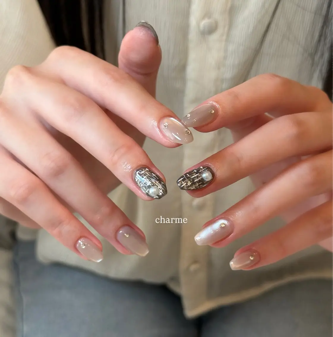ネイル ハンドネイル フットネイル nailsalon charmeのネイルデザイン