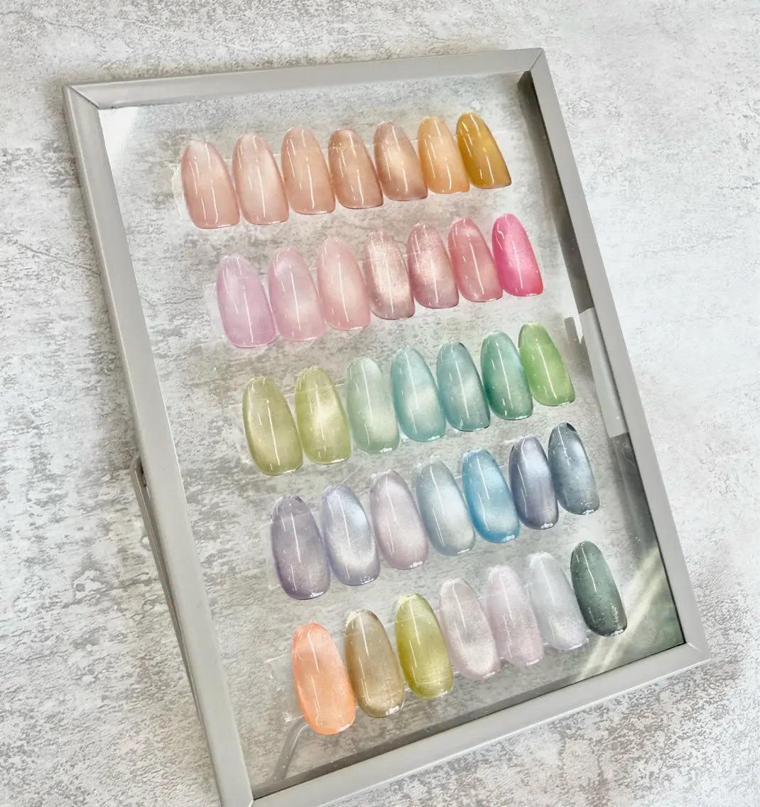 練習モデル募集【オフなしハンドネイルケア込み✨】マグネットネイル3300円の写真