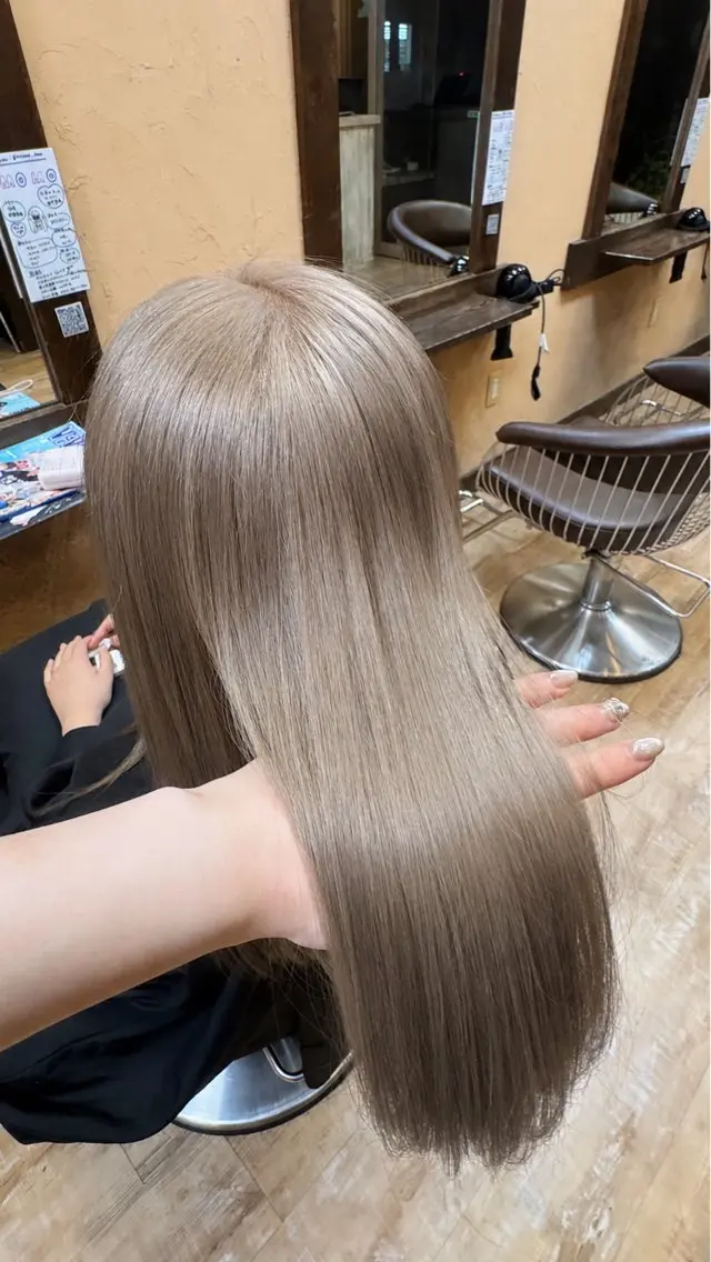 ブリーチ➕One Steptreatmentの写真