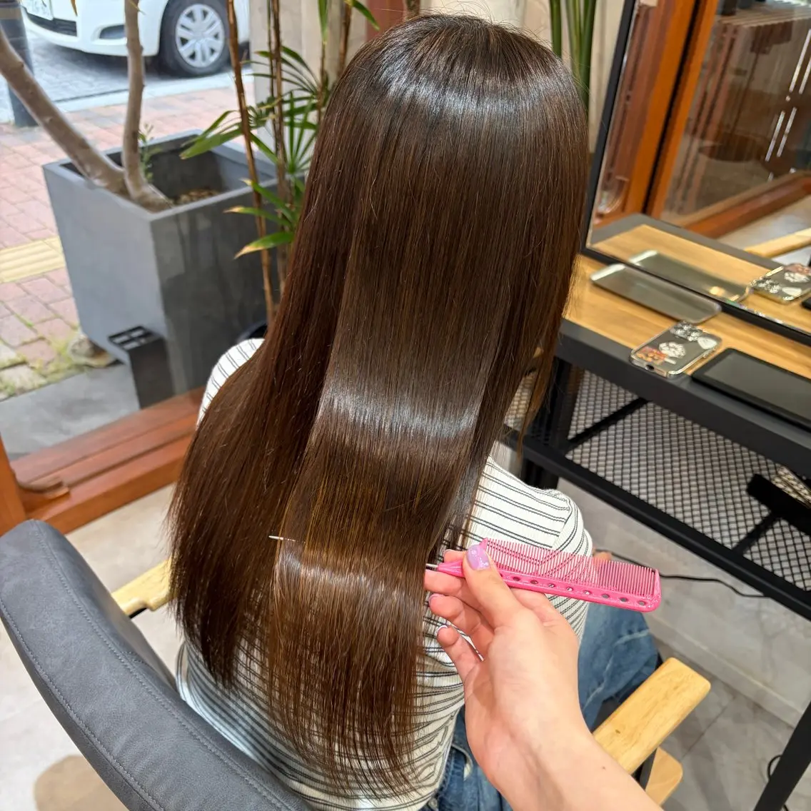縮毛矯正 サイトウ リオナのヘアスタイル