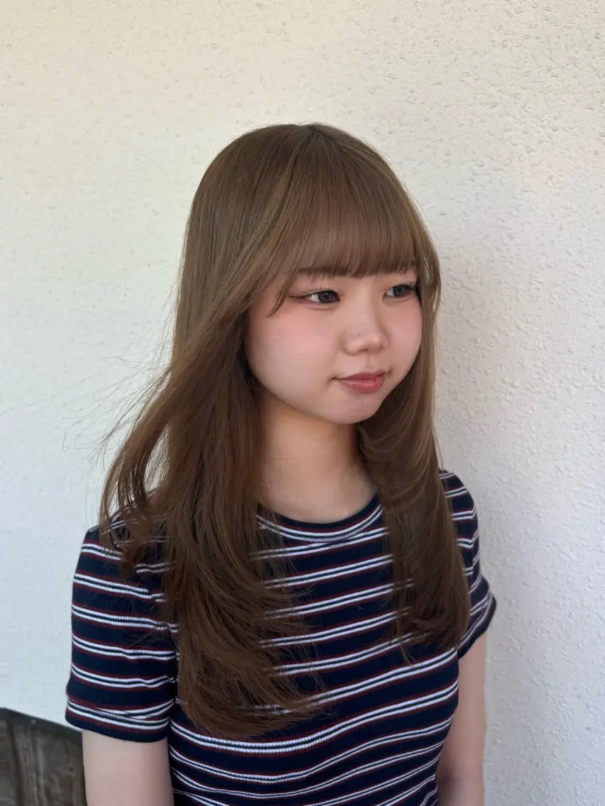 ロング 顔周りカット レイヤーカット 森本 麻比のヘアスタイル