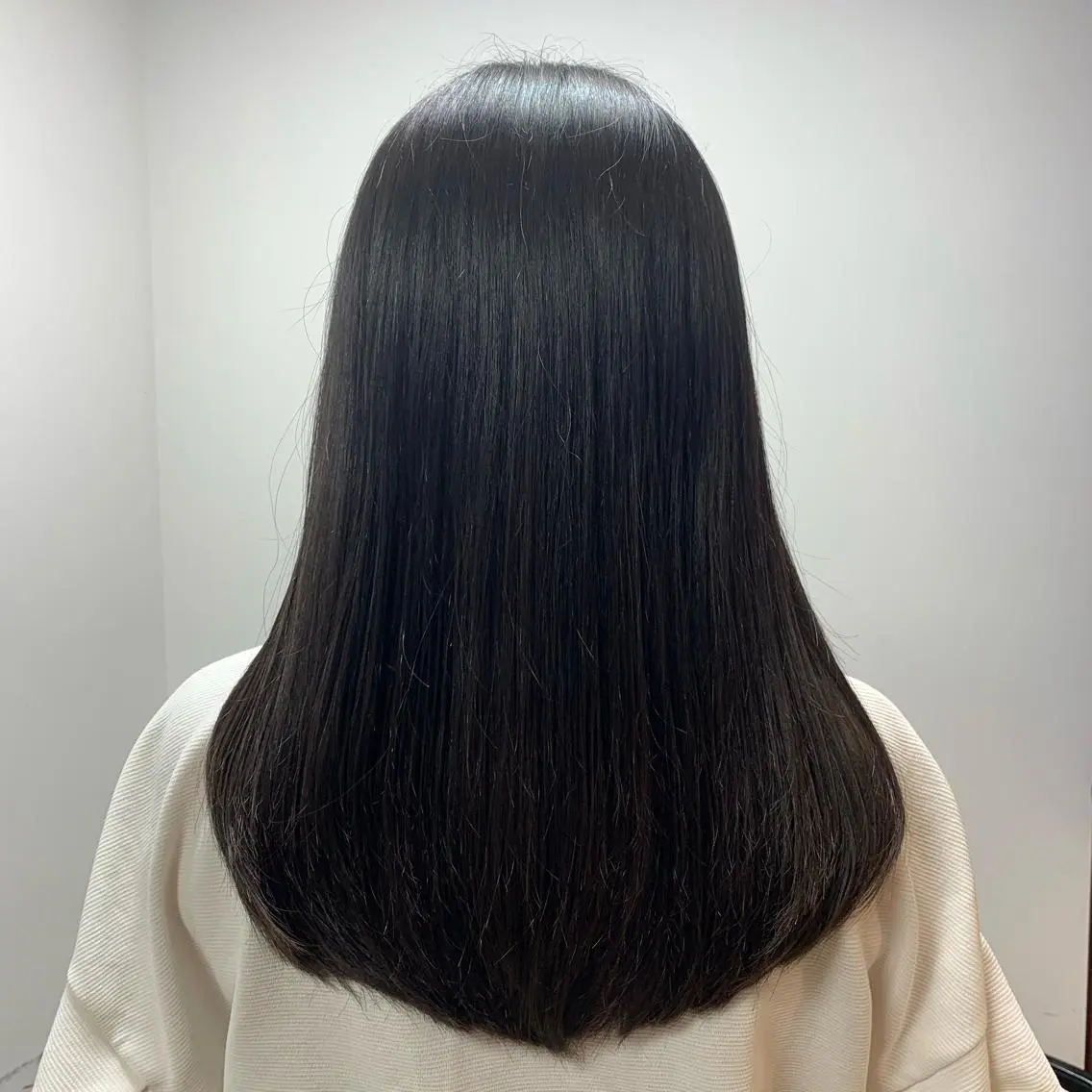 ミディアム 蓼沼 由莉のヘアスタイル