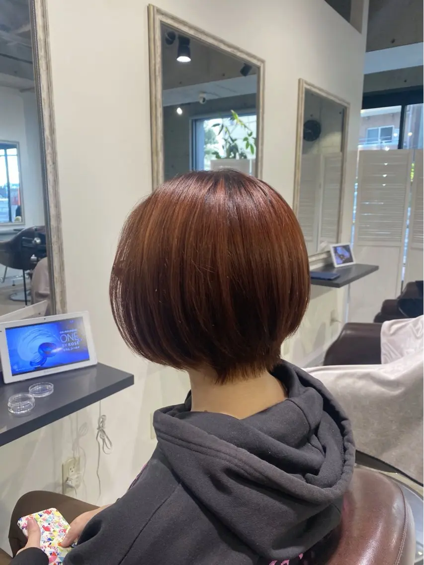 ショート カラー ショートボブ ボブ ショートヘア 根本 真奈のヘアスタイル