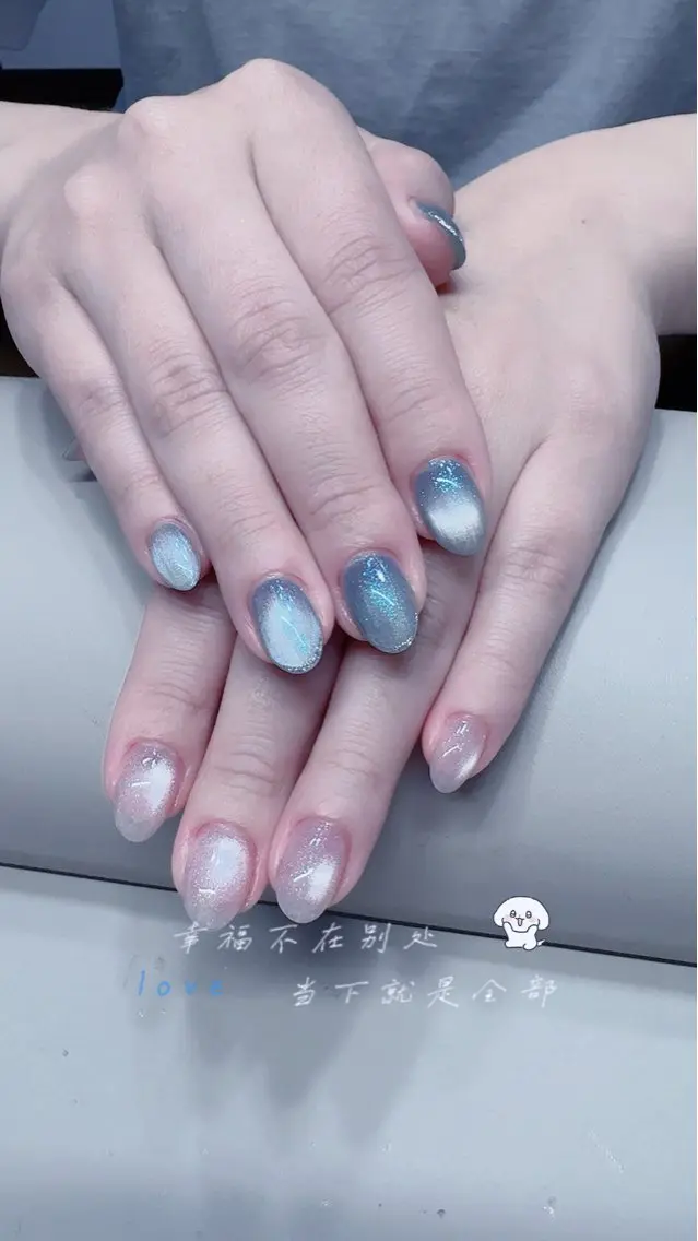 ネイル 伊藤 仙奈のネイルデザイン