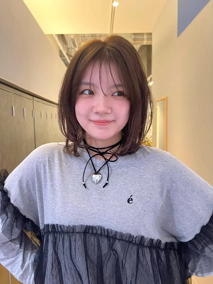 ミディアム ボブレイヤー ボブ レイヤーカット 荒金 昴のヘアスタイル