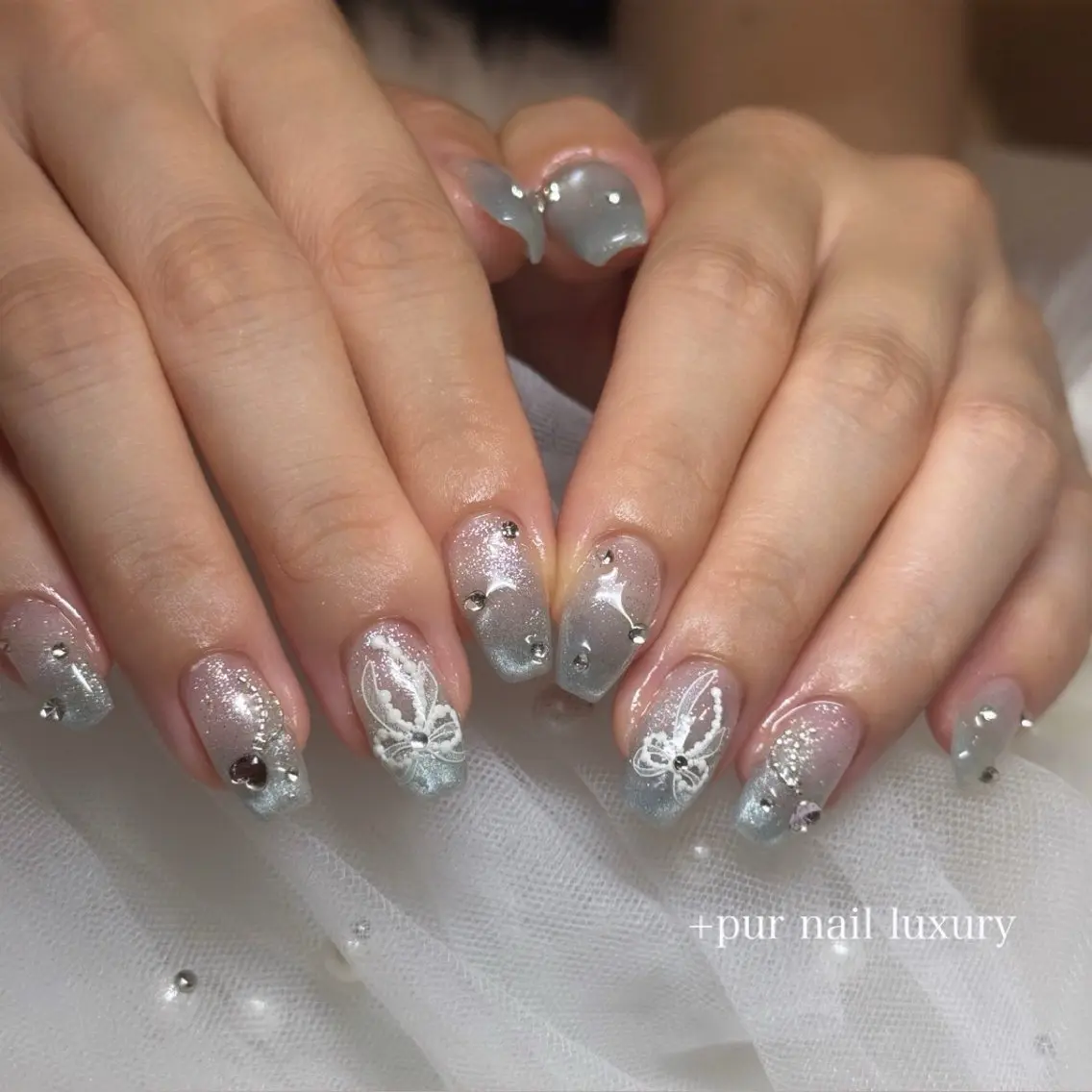 ネイル +pur nail luxury店のネイルデザイン