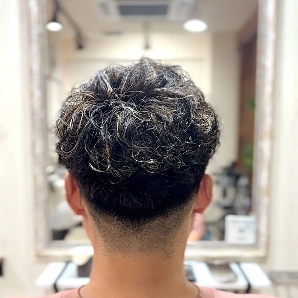 ミディアム カラー パーマ メンズ カット パーマ 💥桜木町メンズ専門 💥ルキのヘアスタイル