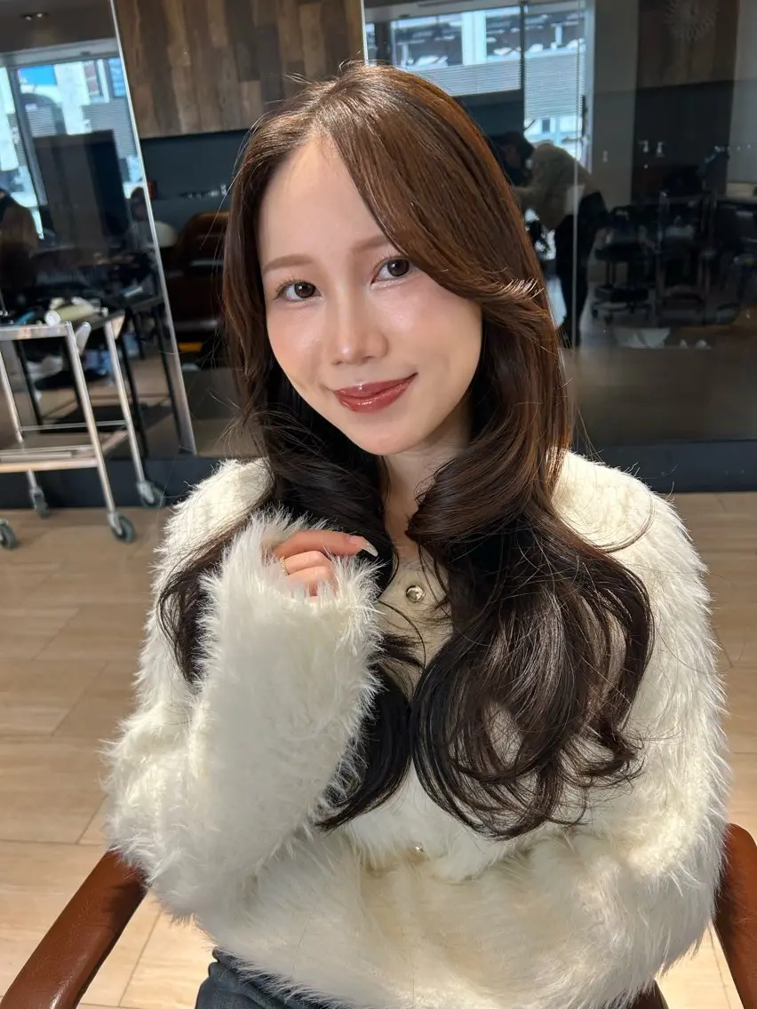 セミロング カット ヘアカラー トリートメント 🎀大竹美侑/顔まわ りカット/レイヤーのヘアスタイル