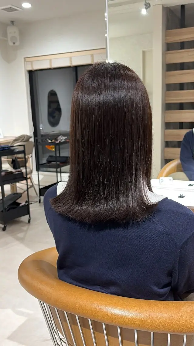 セミロング 田中 怜菜のヘアスタイル