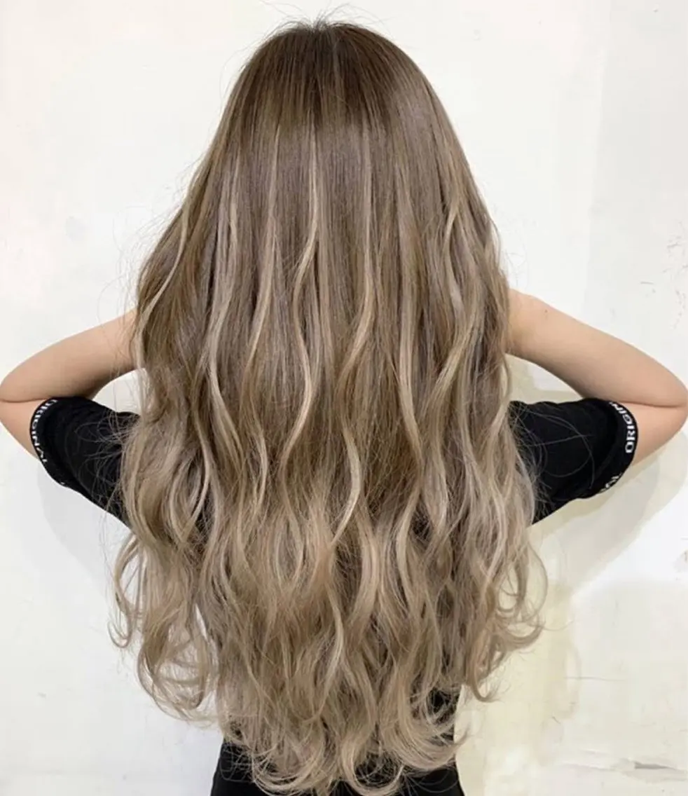 ロング エクステ ハイライト カット ヘアカラー トリートメント エクステ 🧸美髪×エクステ Taiga🍭のヘアスタイル