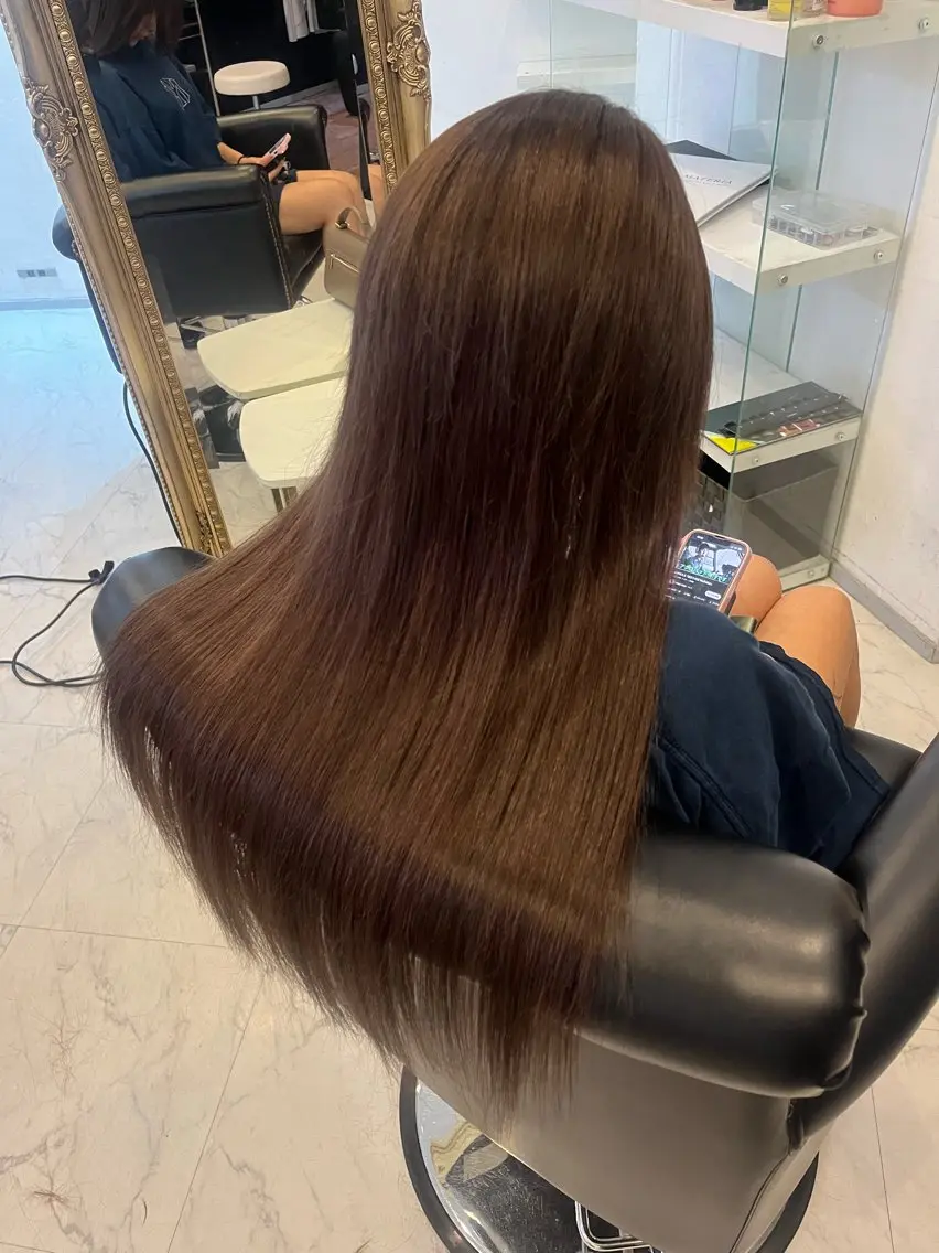 ロング エクステ ケアブリーチ&シール エクステの店和田翔莉のヘアスタイル