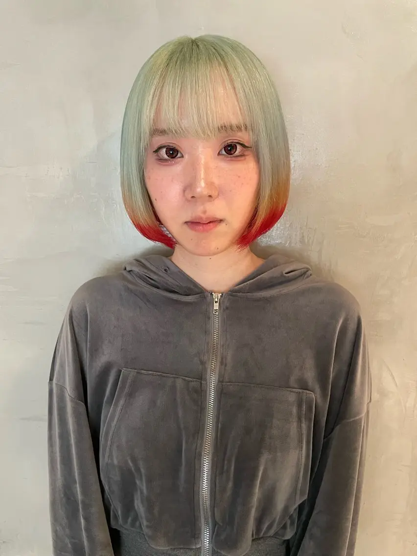 ショート カラー ヘアカラー ブリーチ✧︎デザイン ゆうのヘアスタイル