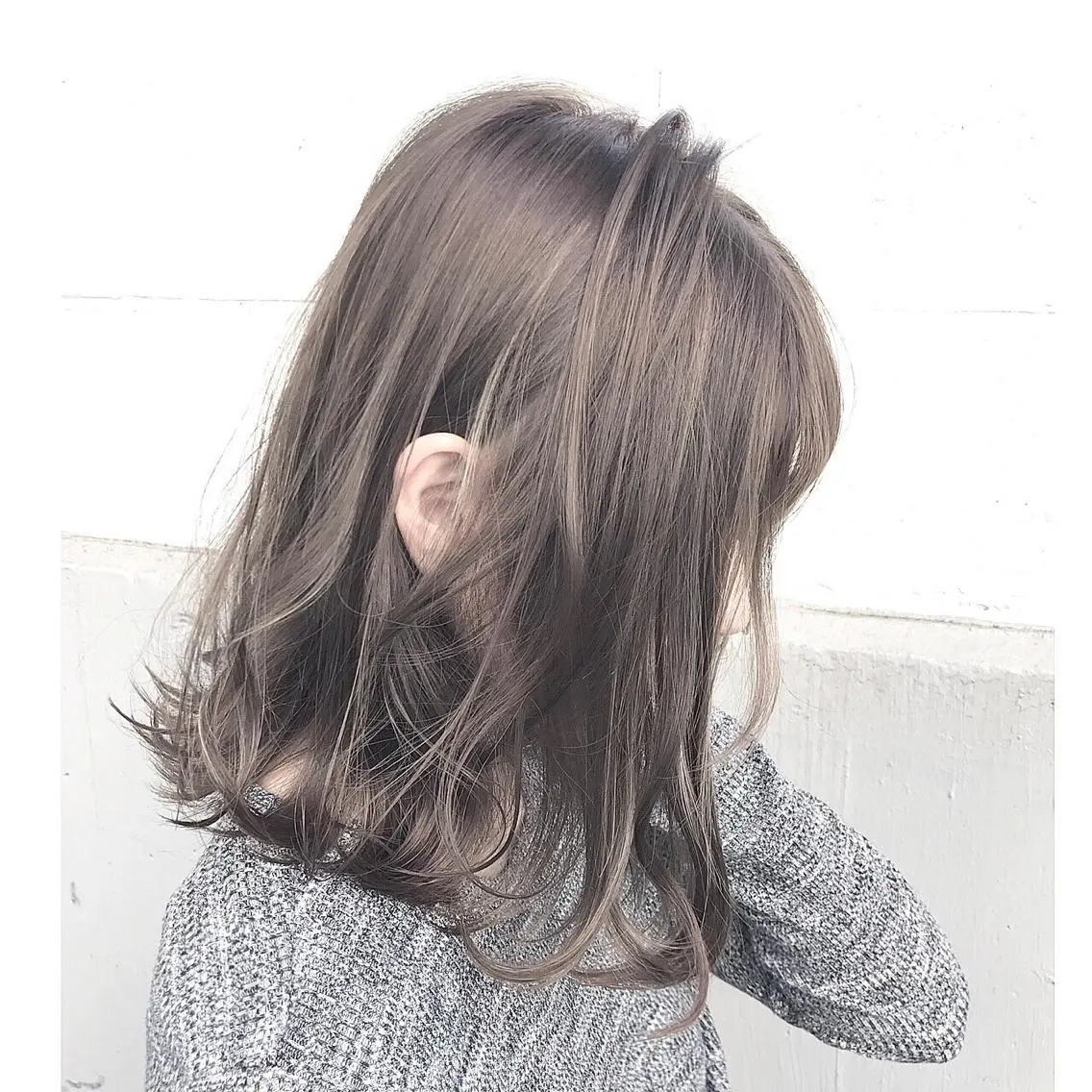 ミディアム ヘアカラー トリートメント Ryo /透明感カラーのヘアスタイル