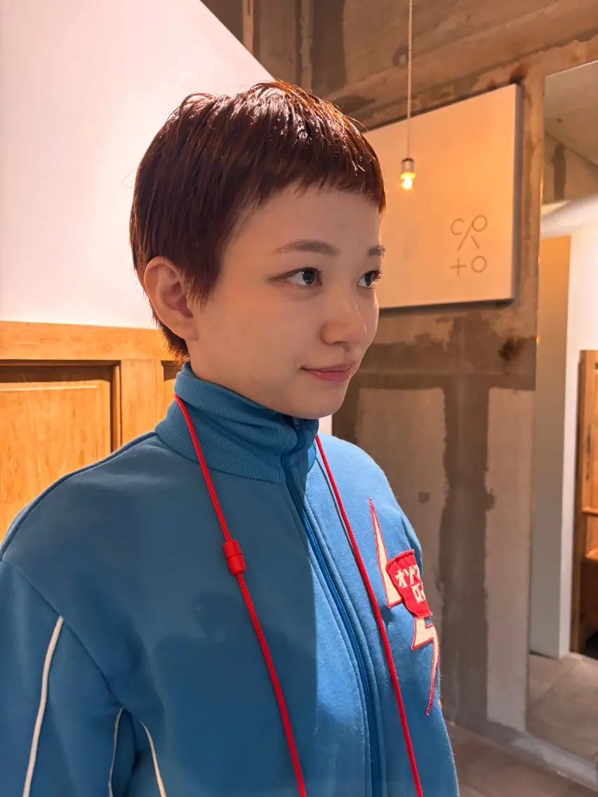 ショート カラー ベリーショート ブラウンカラー 透明感カラー レッドカラー レッドブラウン mirai/レイヤー ボブ/デザインのヘアスタイル