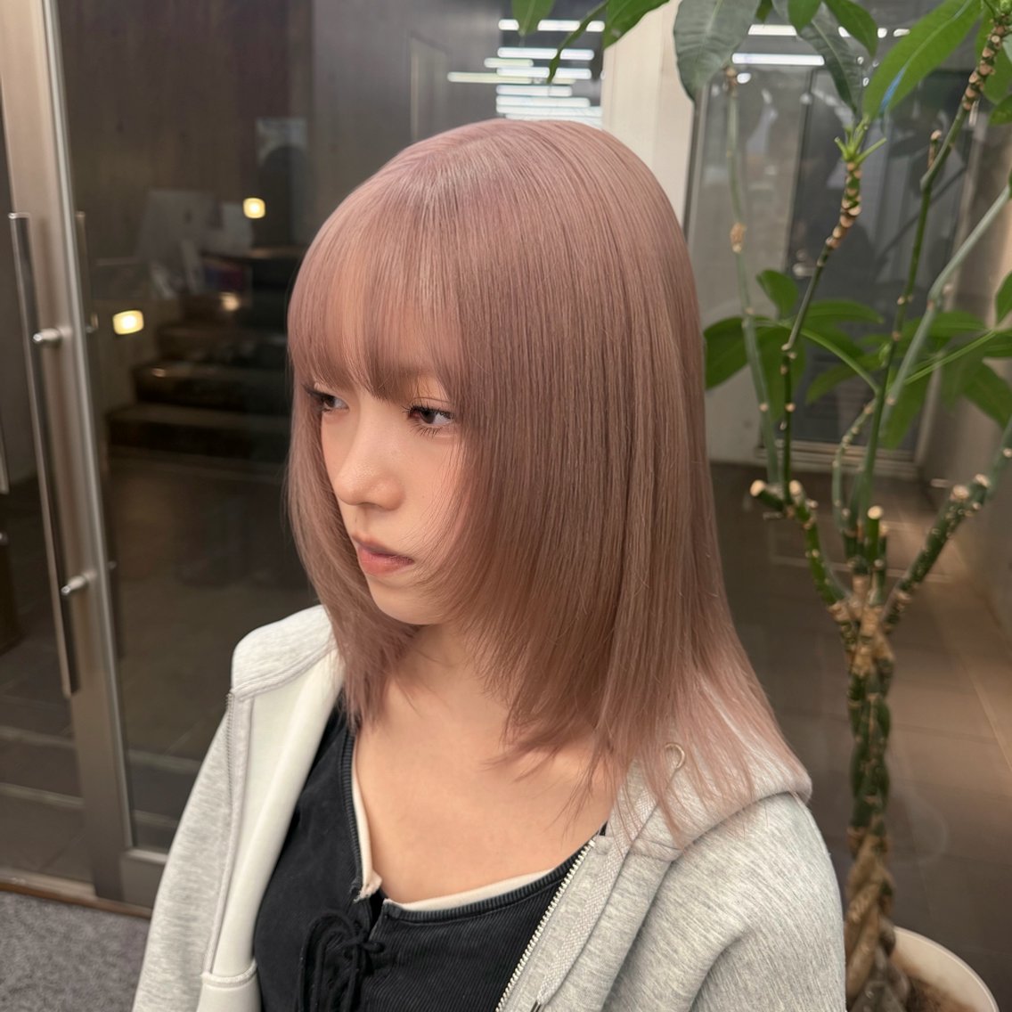 ミディアム ヘアカラー トリートメント 柔らかいハイトーン× 似合わせ/Yoheiのヘアスタイル