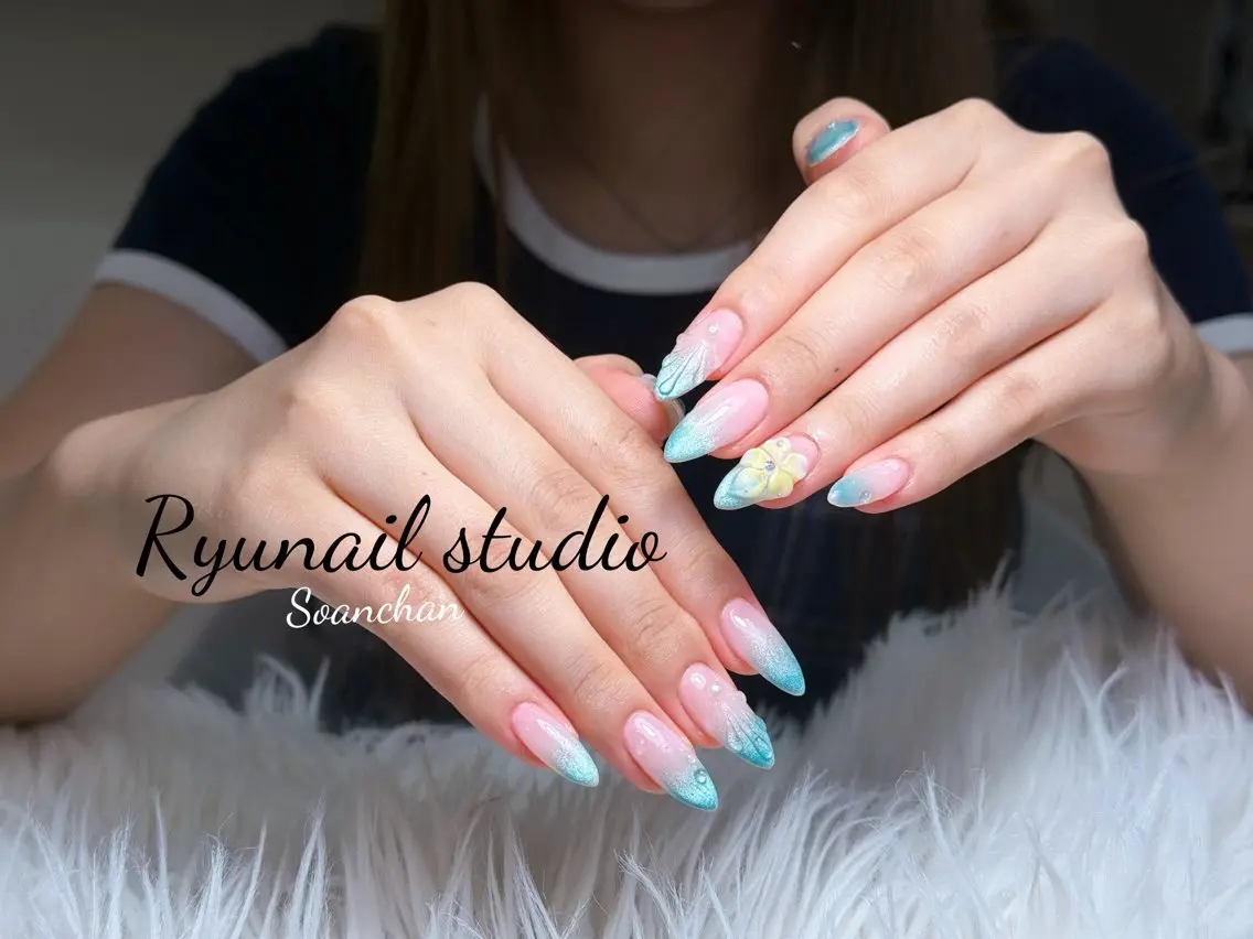 ネイル アートネイル ジェルネイル マグネットネイル ニュアンスネイル シンプルネイル ハンドネイル Ryu Nail NekoChanのネイルデザイン