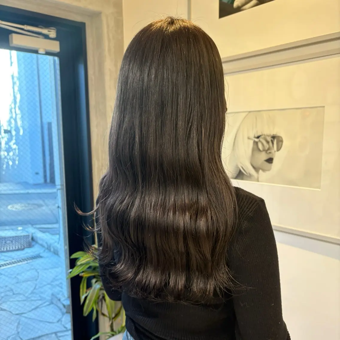 セミロング カラー アッシュ アッシュグレー ブラウンカラー 透明感カラー グレージュ カット ヘアカラー トリートメント ヘッドスパ ヘアセット カジュアルを女っぽく 𝗮𝘆𝗮𝗰𝗼のヘアスタイル