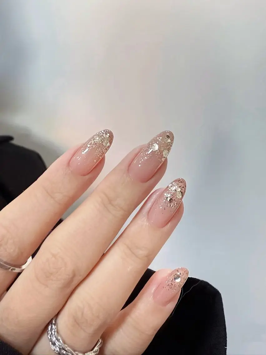 Hand】ワンカラーグラデーションor ラメグラデーション +(ソフトジェルオフあり)の写真
