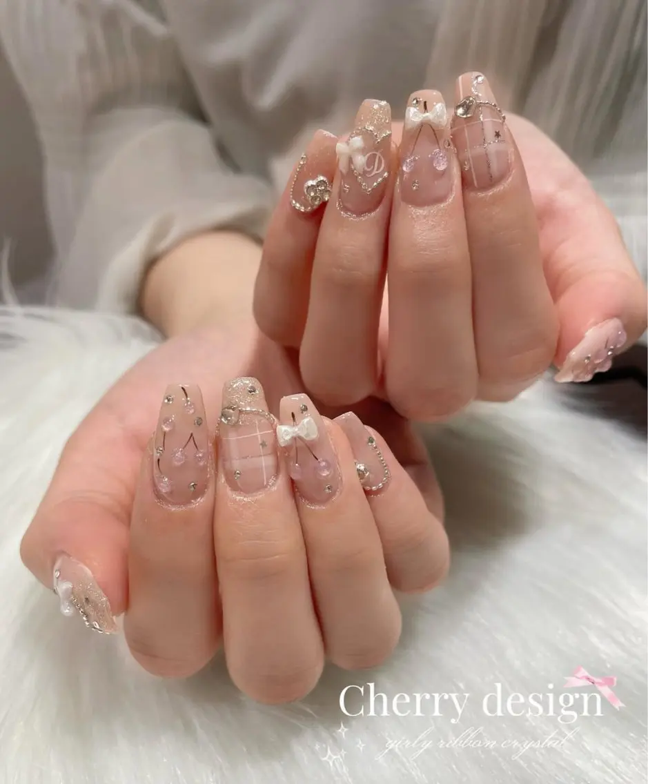 ネイル emusalon_ Arisaのネイルデザイン