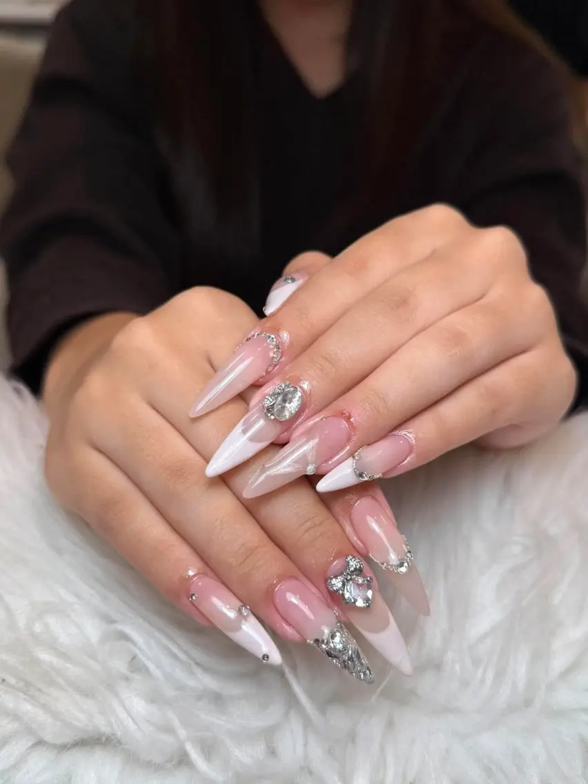 ネイル アートネイル ジェルネイル ニュアンスネイル シンプルネイル ハンドネイル Nie Nail Shinokuboのネイルデザイン