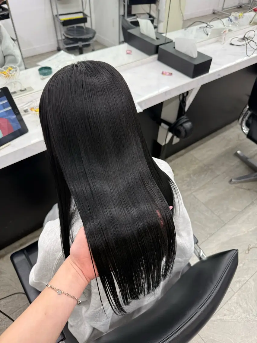 ロング カラー ヘアカラー トリートメント miwa 🖤のヘアスタイル