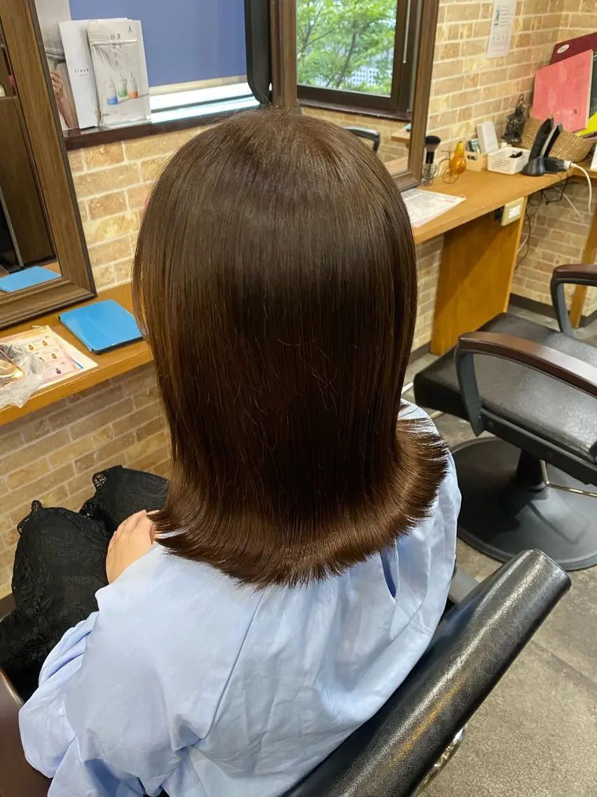 ミディアム ボブ 美髪ヘア 🤍erikaのヘアスタイル