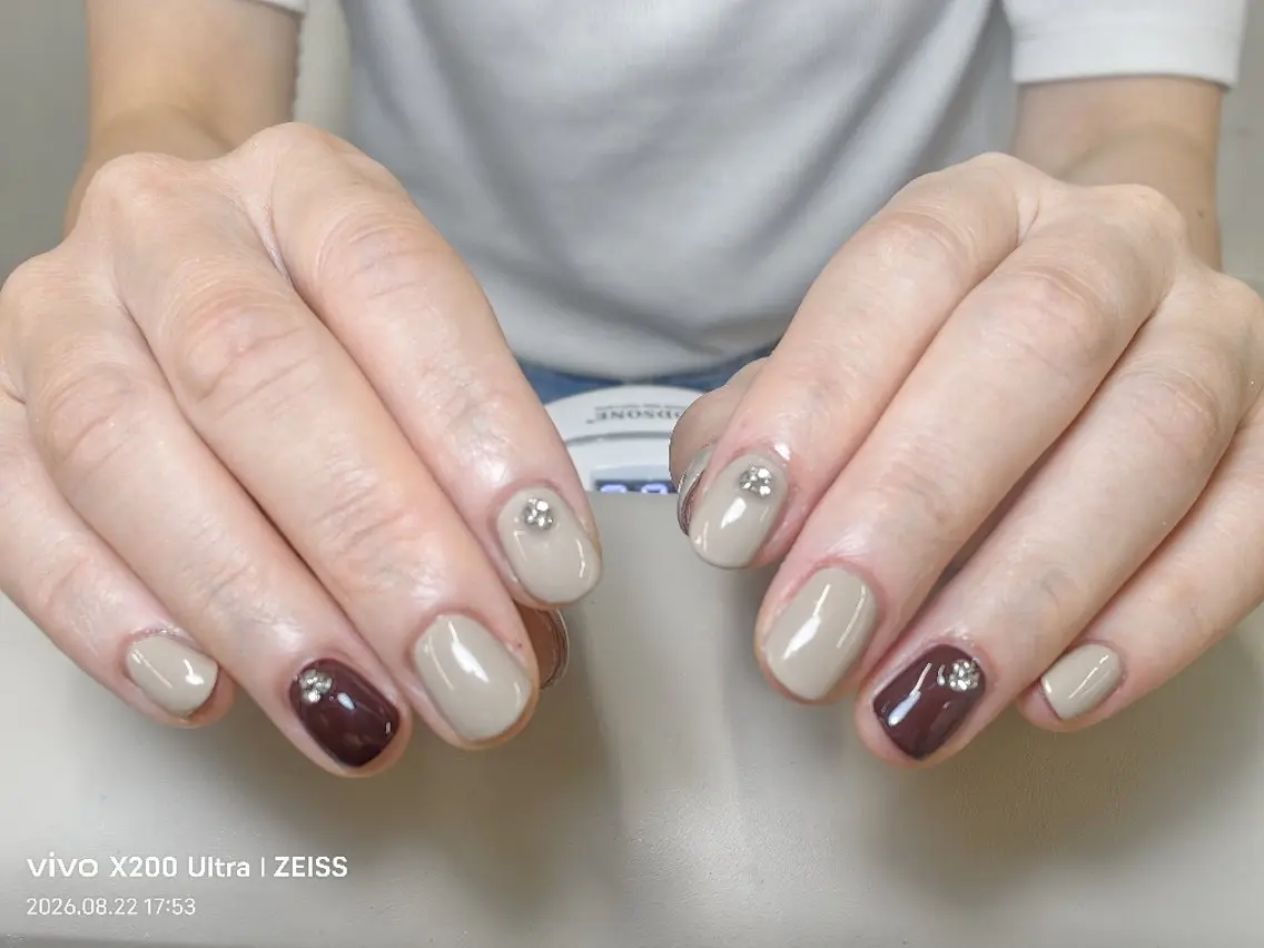 ネイル more glam 大宮店カナのネイルデザイン