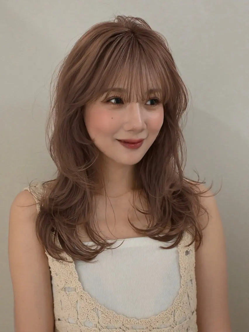 ミディアム カラー aya / ニュアンスカラーのヘアスタイル