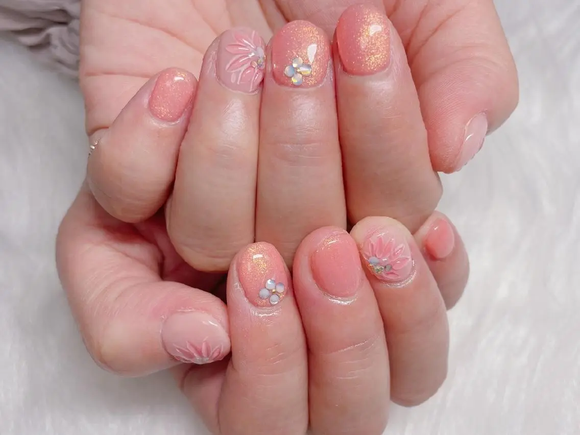 ネイル 🎀Yumi✨ ミキネイルサロン池袋のネイルデザイン