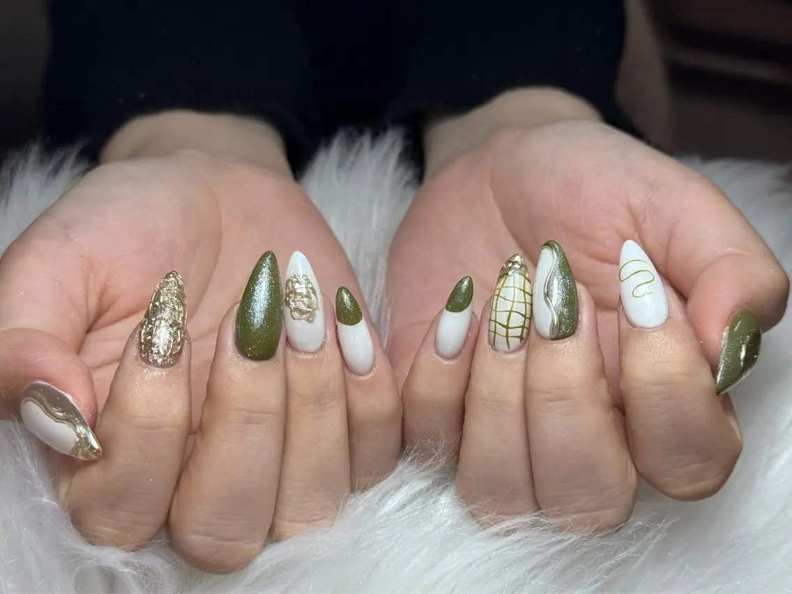 ネイル フレンチネイル ジェルネイル ガーリー 韓国ネイル ロングネイル ハンドネイル NieNail Nezukoのネイルデザイン