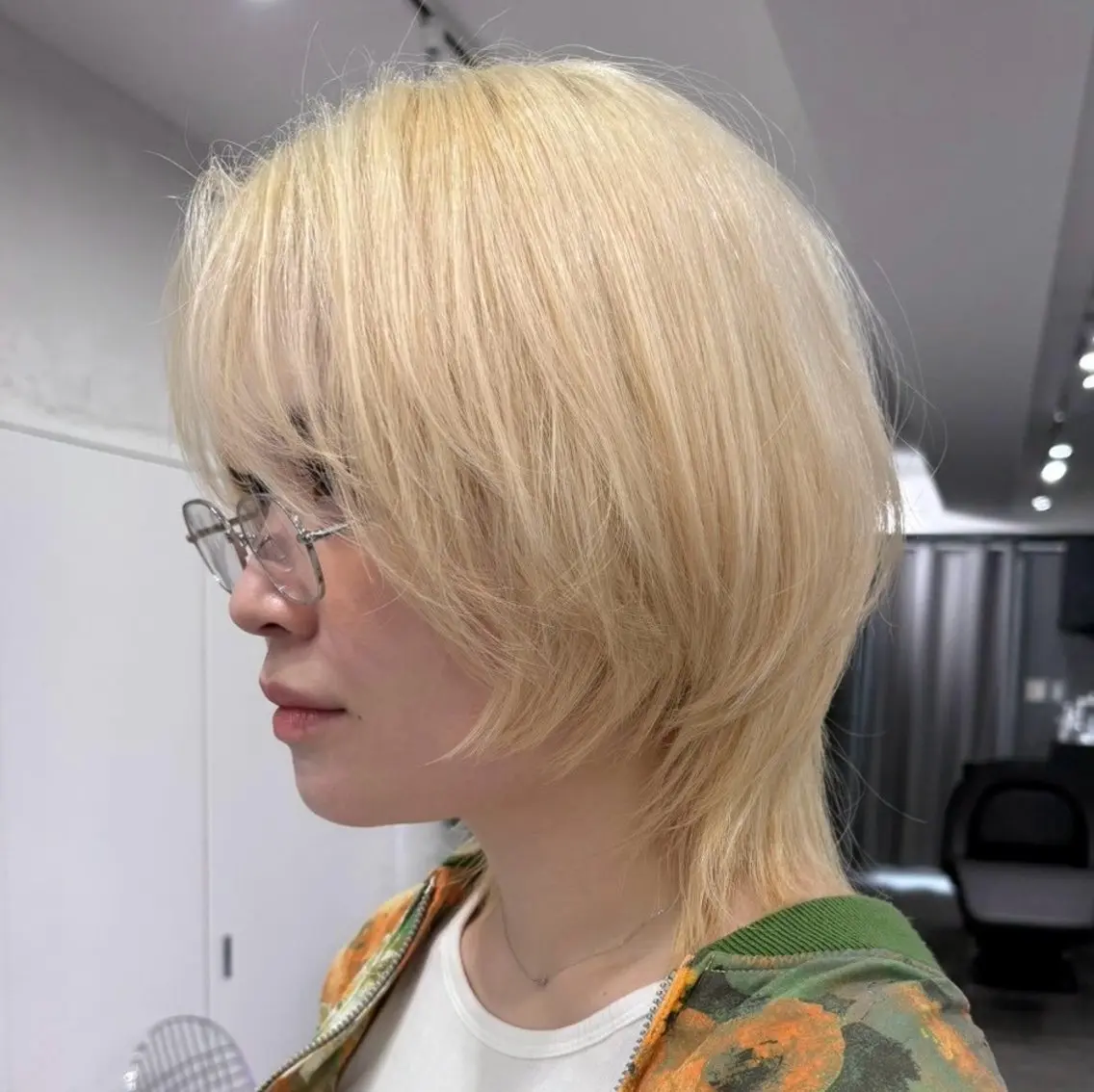 カラー 抜きっぱなしブロンド ブロンド Yoshiいろあそび 八王子/ハイトーンのヘアスタイル