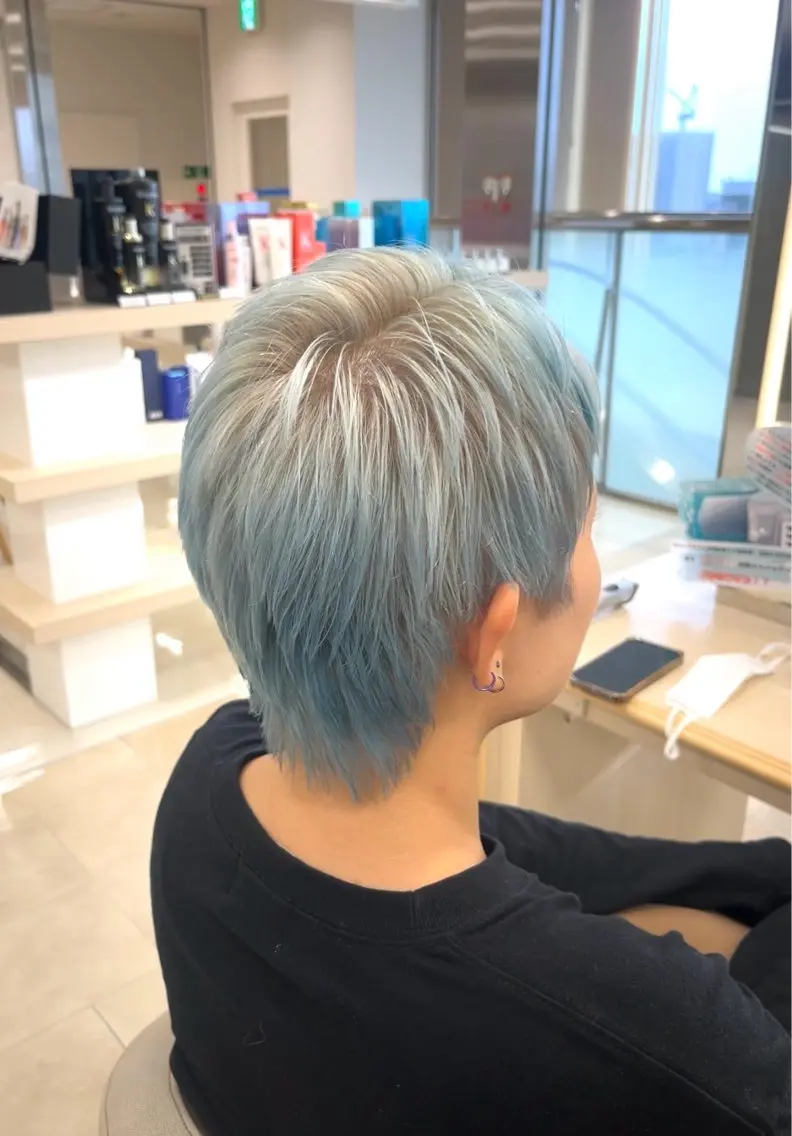 ショート カラー 暖色/ブリーチカラー 🎀 M i k uのヘアスタイル