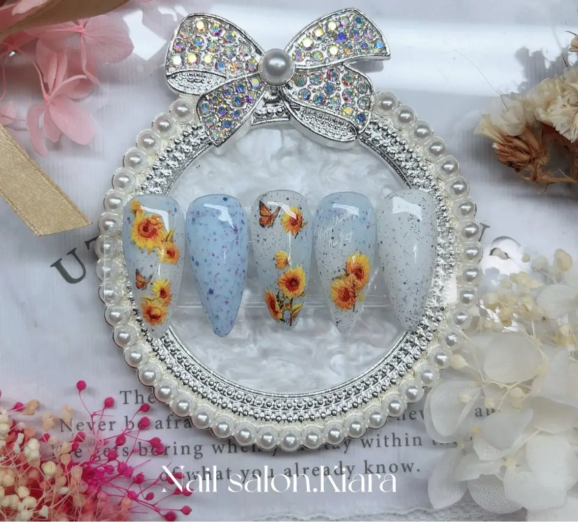 ネイル 🍭Kiara Nail🍭のネイルデザイン