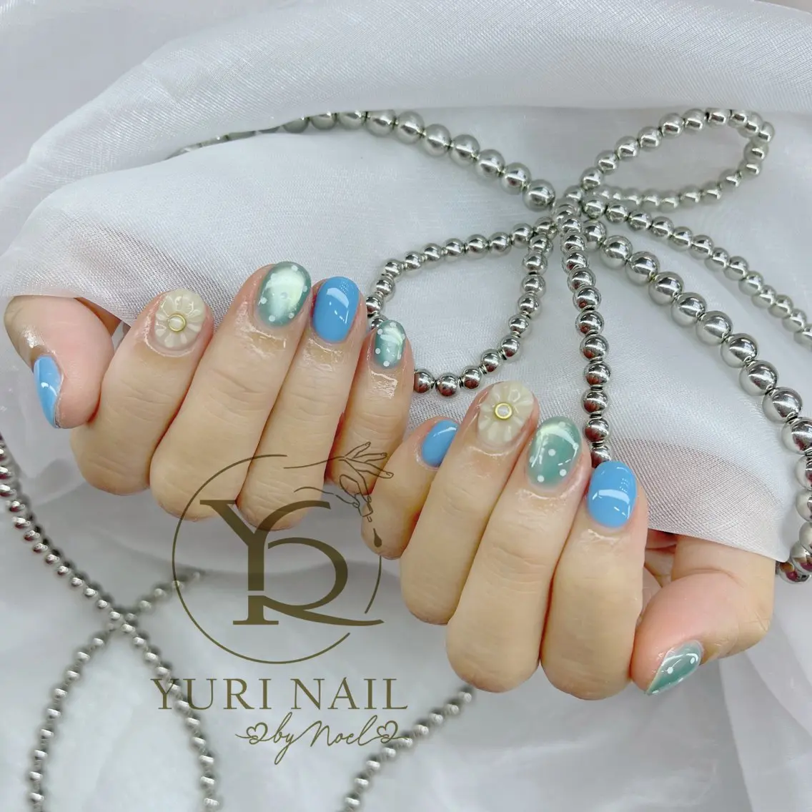 ネイル チークネイル フットネイル フレンチネイル グラデーション キラキラネイル ハンドネイル フットネイル ハンドケア YURI Nail Funabashiのネイルデザイン