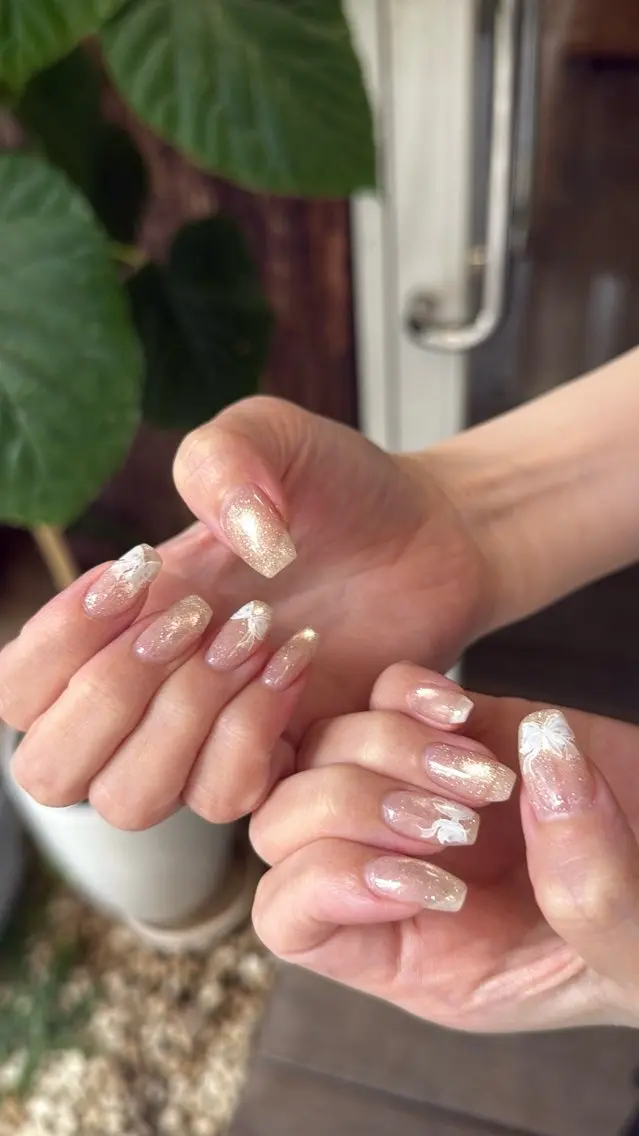 ネイル フラッシュネイル フラッシュマグ フットネイル フレンチネイル 韓国ネイル ハンドネイル SAKU nail 作島茜のネイルデザイン