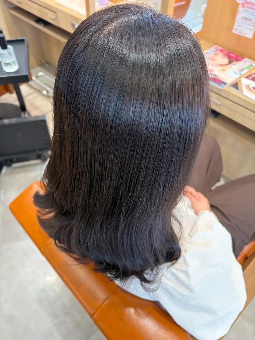 カラー ブラウンカラー ココアブラウン ヘアカラー 永山 萌乃のヘアスタイル